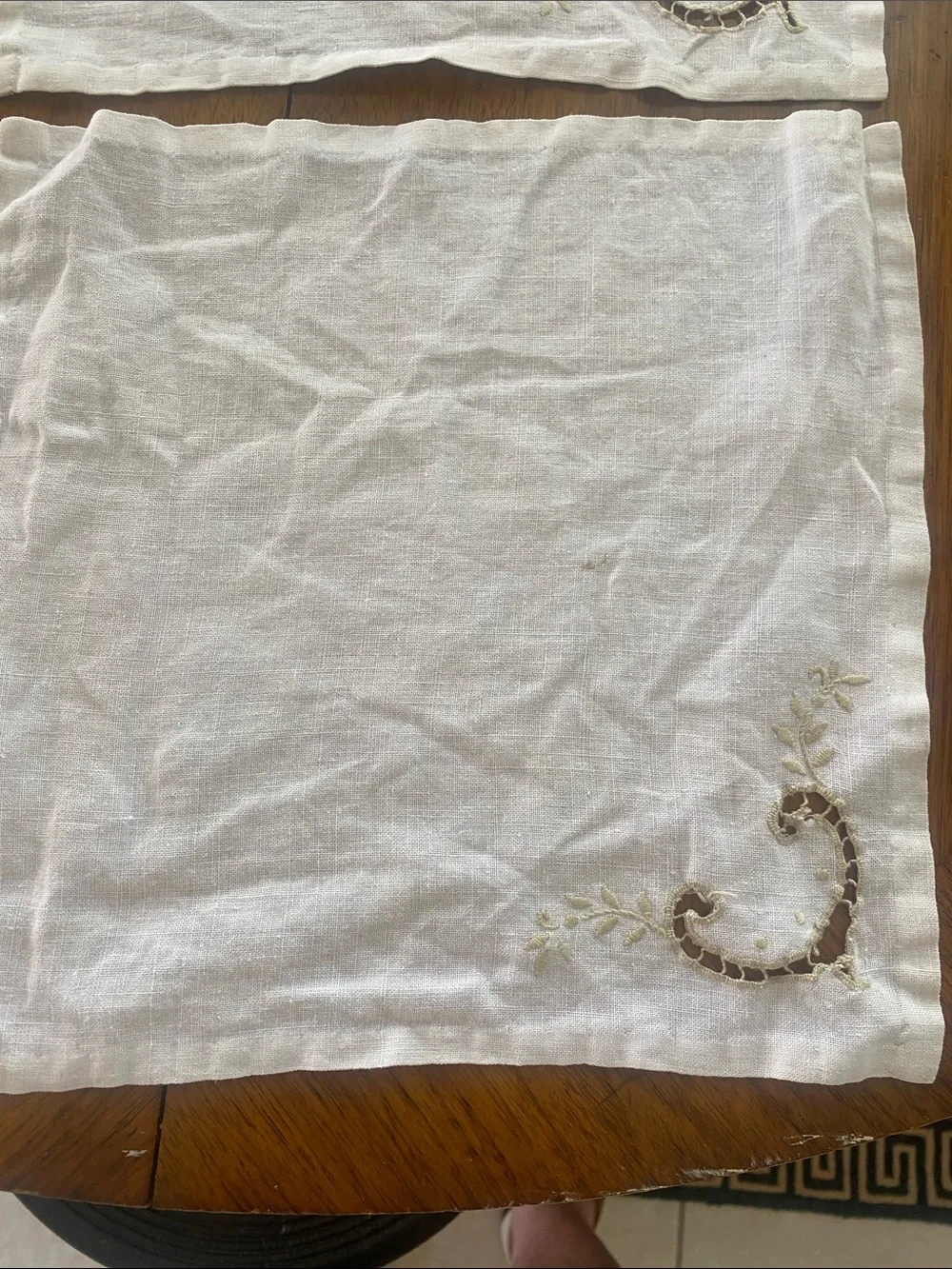 Vintage White Linen embroidered cutwork napkins – Set of 3